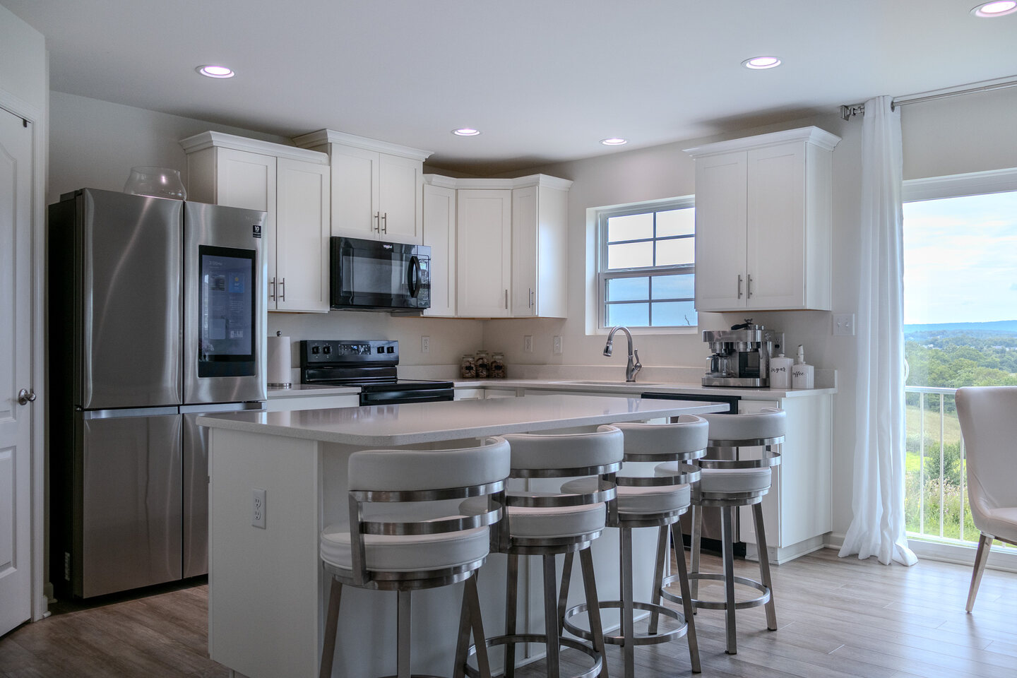 Finished kitchen real-estate photograph